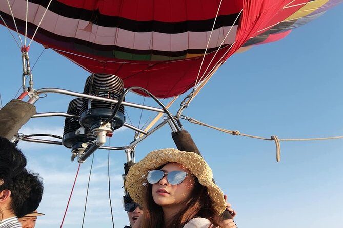 Chiang Mai Balloon Adventure: Classic Basket Balloon Ride - What you’ll actually see: Chiang Mai skyline, San Sai, and a hilltop temple