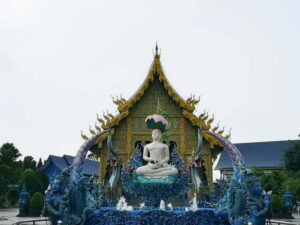 Chiang Mai: Chiang Rai Temples and Long-Neck Karen Village - Wat Rong Suea Ten: deep blue tones with gold accents