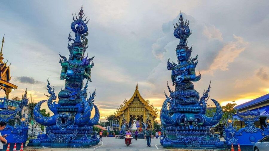 Chiang Mai: Chiang Rai Temples & Black House Discovery Tour - Key Things That Make This Chiang Rai Day Trip Worth It
