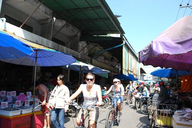 Chiang Mai City Culture Half-Day Cycling Tour - Route length and pace: how hard is 25 km in 4 hours?