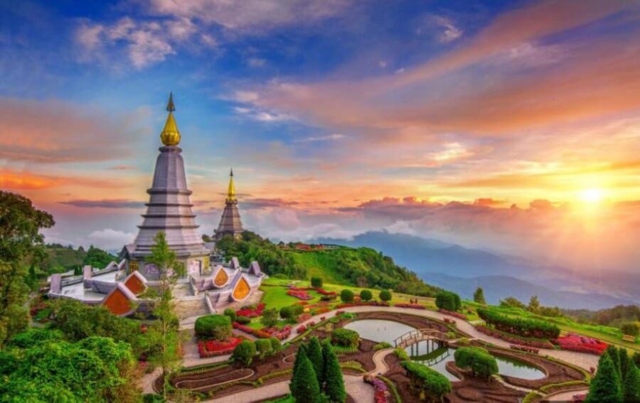 Chiang Mai: Doi Inthanon Park and Pha Dok Siew Hike Day Trip - Doi Inthanon’s Highest Peak: What You’re Really Signing Up For