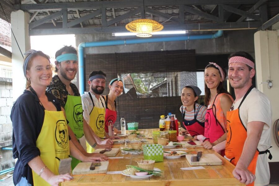 Chiang Mai: Half Day Morning Cooking Class with Market Tour - FAQ
