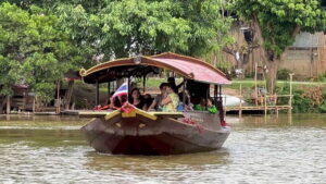 Chiang Mai: Mae Ping River Cruise & Optional Transfer - Getting to the Dock: Pickup Zones and What the Timing Feels Like