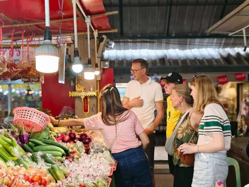 Chiang Mai: Traditional Thai Cooking Class with Market Tour - Your 4-Hour Flow: Pickup, Market, Then 6 Dishes