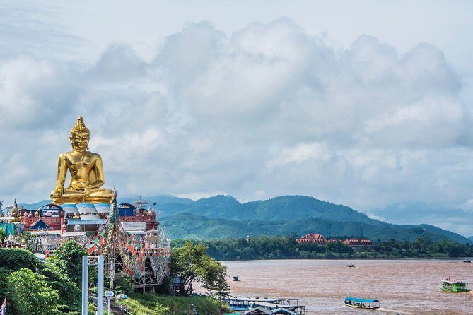 Chiang Rai One Day: White Temple, Golden Triangle, Akha Hilltribe - Wat Rong Khun (White Temple): World-Class Art, Tight Time Window