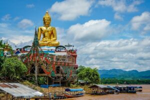 Chiang Rai White Temple, Blue Temple and more from Chiang Mai - The Big Deal Here: A Full Chiang Rai Temple Hit in One Day
