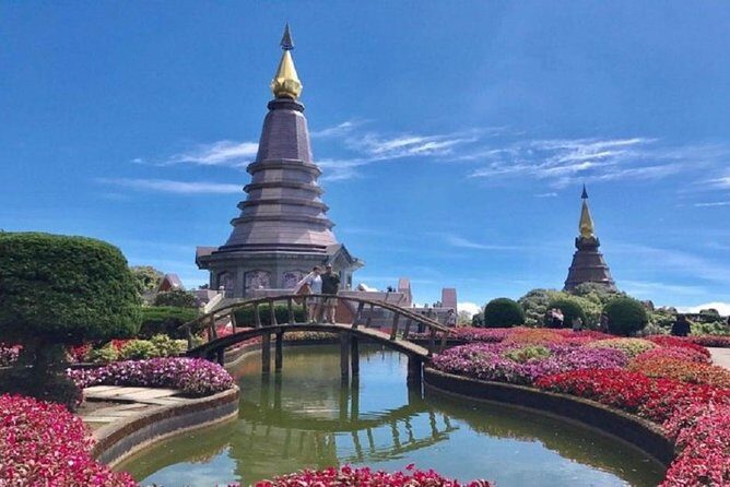 Doi Inthanon Waterfall and Royal Project Chiang Mai - The small-group ride: pickup, van time, and guide impact