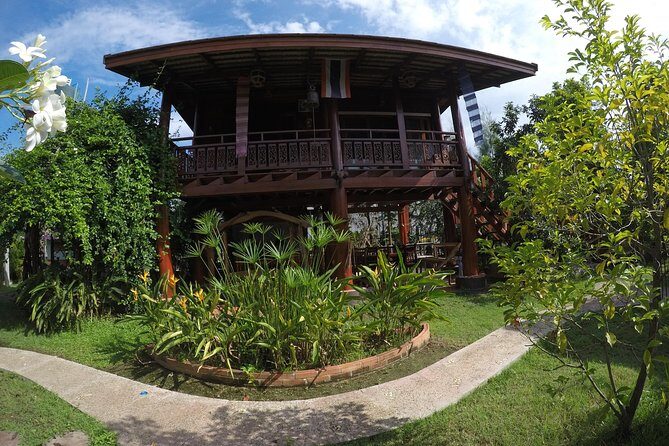 Private: 3 days 2 night trip: ChaingMai-Chaingrai- The Golden Triangle trip - Why this one can feel more personal: guides, relationships, and village time