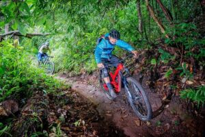 Smoke on the Water Trail Mountain Biking Tour Chiang Mai - The ride itself: single and double track through Chiang Mai jungle