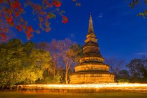 Wat Umong and Doi Suthep Temples Evening Tour - Wat Umong: tunnels, forest calm, and a big chedi