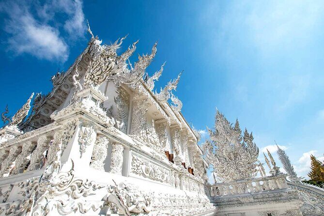 White, Red/Black and Blue Temples Full Day Trip From Chiang Mai - Wat Rong Khun (White Temple): the dress code is part of the experience